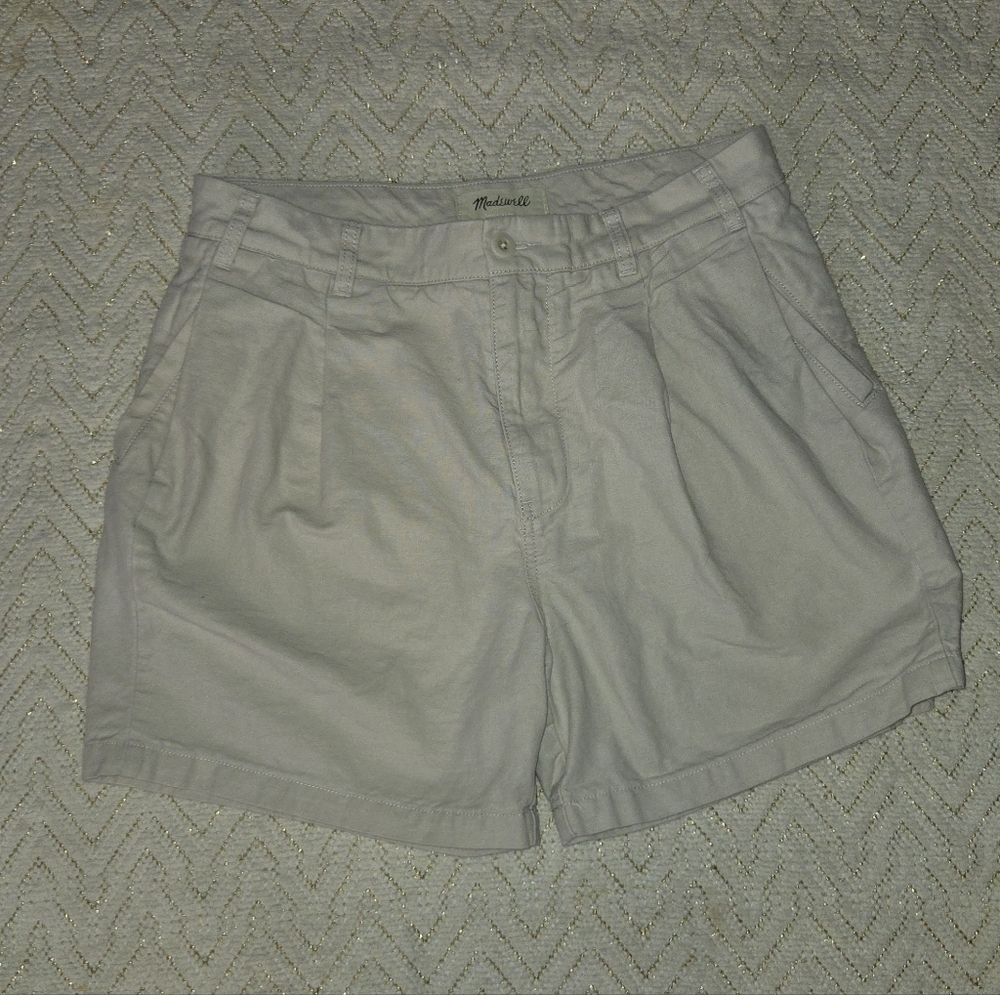 Madewell Women's Beige High-Rise Pleated Cotton Shorts